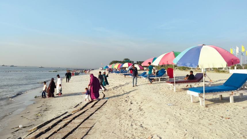 মিঠা পানির মিনি সৈকত মোহনপুর পর্যটন কেন্দ্র